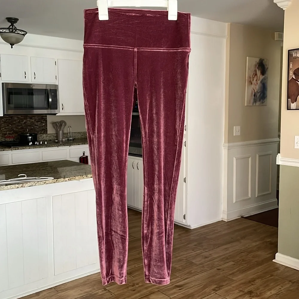 Lululemon Wunder Lounge High-Rise Tight 28" Velvet Sz 8 Garnet Special Edition - Picture 3 of 7